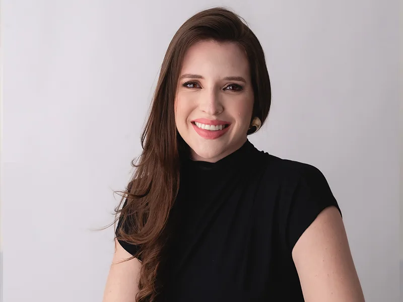 dra. Débora Bacellar, dermatologia e tricologia em Belém